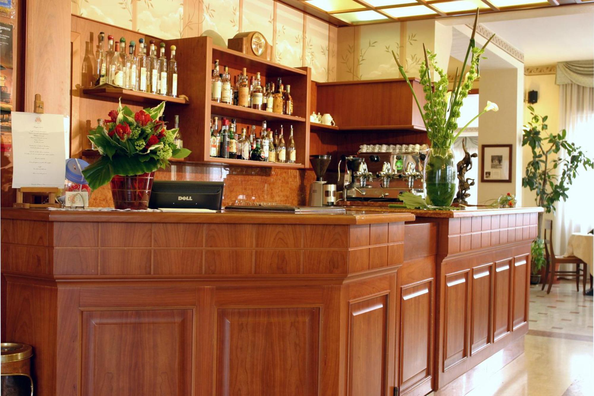 La Pina Hotel Рецато Екстериор снимка