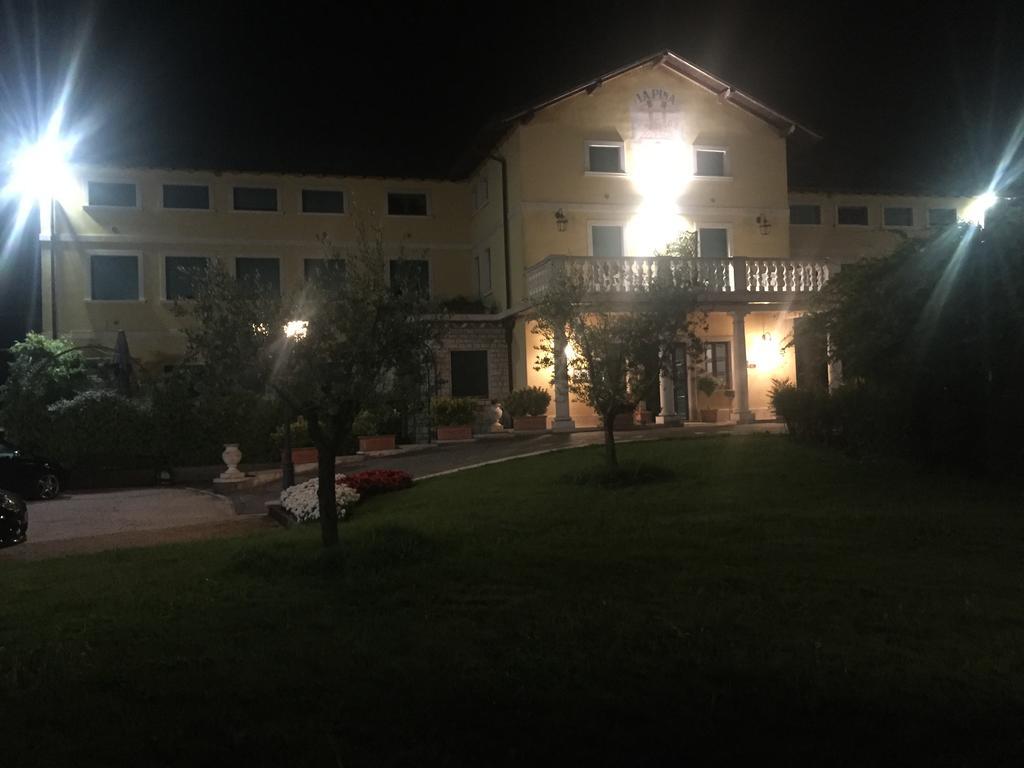 La Pina Hotel Рецато Екстериор снимка